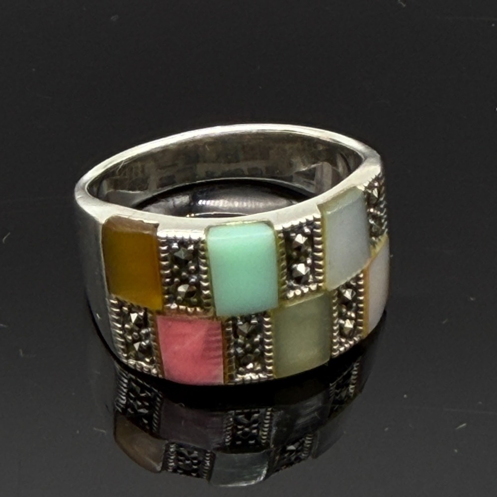 Sterling Silver 925 Marcasite Multicolor Mother of Pearl Ring Chunky Size 8.75
